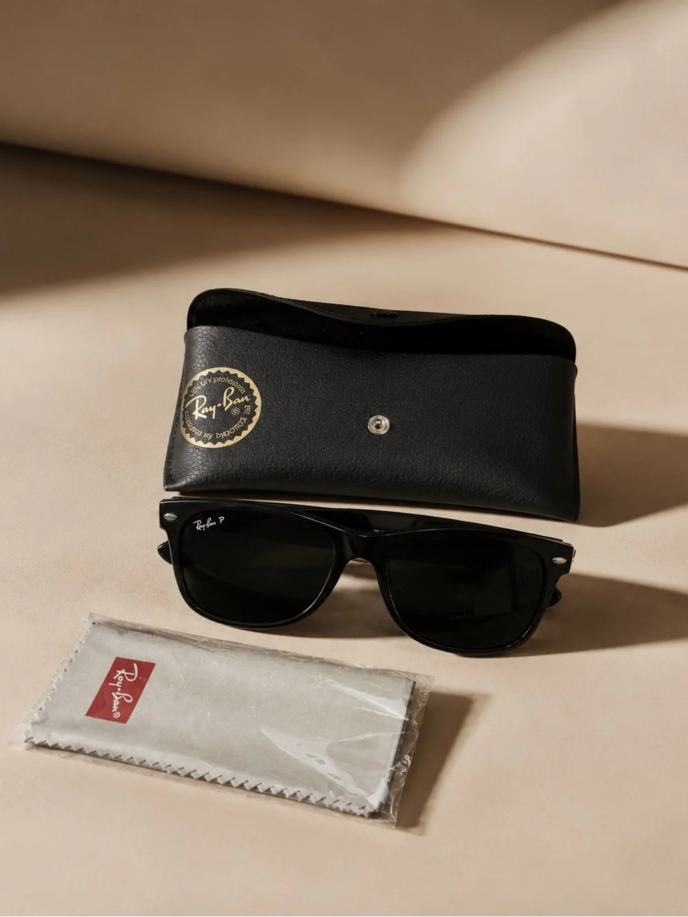 Ray-Ban RB2132 New Wayfarer Polarized Black Sunglasses Made in Italy